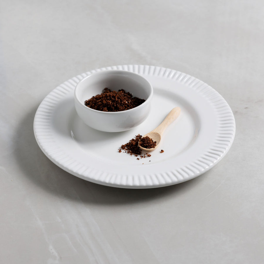 Siser Salt Salt Sisters | Black Garlic Sea Salt – S.A.L.T. Sisters